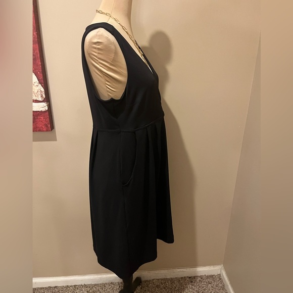 Eddie Bauer Aster Crossover Dress, SPF50 & Oder Control, Moisture wicking, Med - Picture 6 of 10